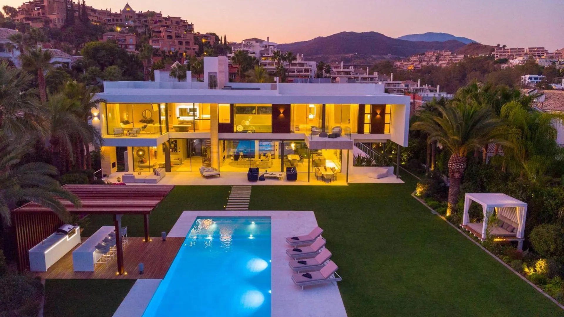 Villa Azure Soul Hideaway à Marbellac